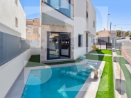 Villa · New Build TORREVIEJA · Torrejón