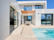 Villa · Obra Nueva Alfas del Pi · Escandinavia