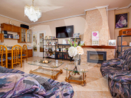 A · La Revente TORREVIEJA · Centro - Muelle Pesquero