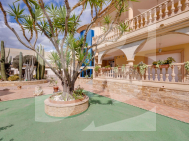 Villa · Resale ORIHUELA · Hurchillo