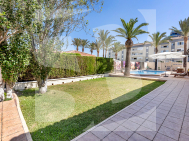 Вилла · Продажа TORREVIEJA · Rocio del Mar
