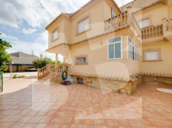 Villa · Resale ORIHUELA · Hurchillo