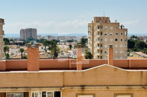 Apartment - Resale - Torrevieja - Aguas nuevas 1