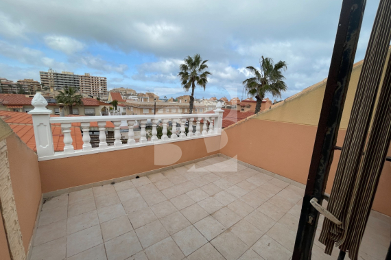  - Segunda Mano - La Mata - Playa