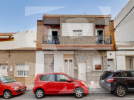 A · La Revente TORREVIEJA · Torrevieja