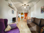 A · La Revente TORREVIEJA · El Acequión - Los Náufragos