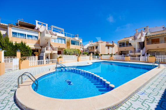 Apartamento - Segunda Mano - TORREVIEJA - Torrevieja