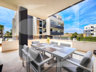 A · La Revente ORIHUELA COSTA · Los Altos