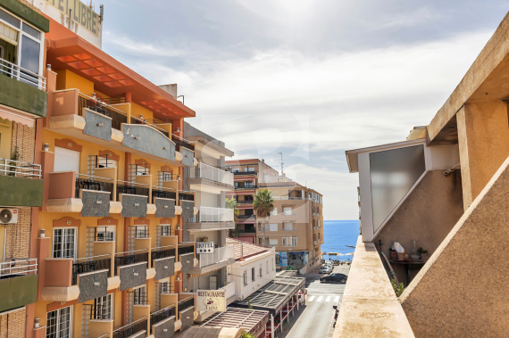 Апартамент - Продажа - TORREVIEJA - Torrevieja