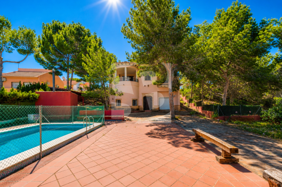 C - Resale - SAN MIGUEL DE SALINAS - San Miguel De Salinas