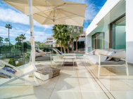 v · Resale ORIHUELA COSTA · Orihuela Costa