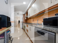 A · Odsprzedaż TORREVIEJA · Centro - Muelle Pesquero