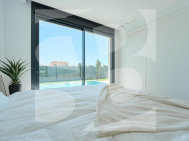 Villa · Obra Nueva Alfas del Pi · Escandinavia