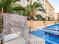 A · Resale TORREVIEJA · El Acequión - Los Náufragos