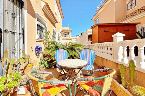 Townhouse - Odsprzedaż - ORIHUELA COSTA - 