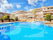 Townhouse · Resale ORIHUELA COSTA · Villamartin