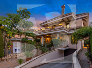 Villa · Resale TORREVIEJA · La Veleta