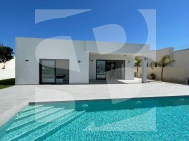 Villa · New Build ROJALES · Atalaya Park