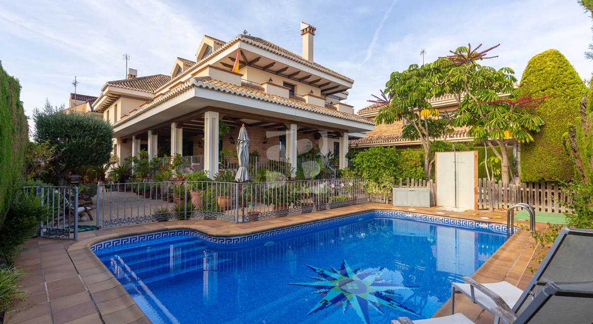 Villa · Resale TORREVIEJA · La Veleta