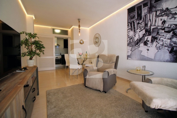 Apartment - Penthouse - Odsprzedaż - TORREVIEJA - Torrevieja