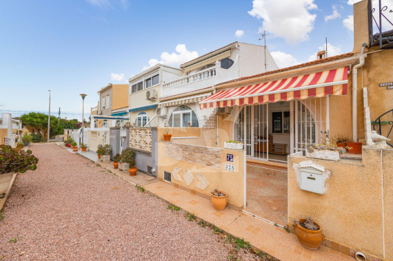 terraced house - Odsprzedaż - TORREVIEJA - El chaparral