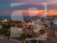 Villa · Resale TORREVIEJA · La Veleta