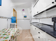 A · Segunda Mano TORREVIEJA · Puerto deportivo marina salinas