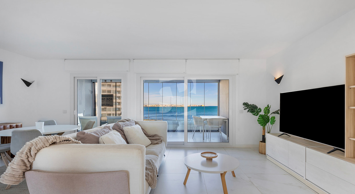Apartment · Resale TORREVIEJA · Punta Prima