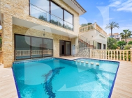 Villa · Resale ORIHUELA COSTA · Dehesa de Campoamor