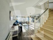 Attique · La Revente La Mata · Alanis