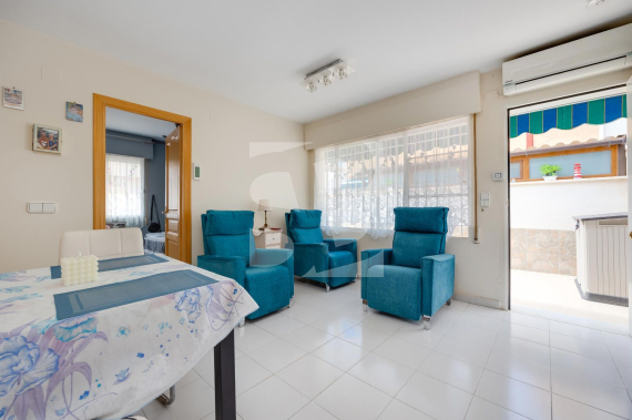 terraced house - Продажа - TORREVIEJA - Torrevieja