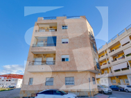 p · La Revente ALMORADÍ · Almoradi