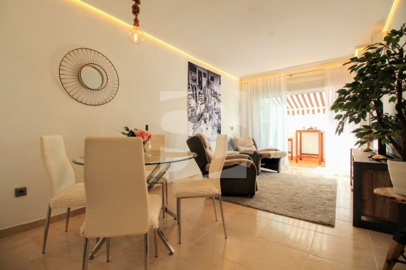 Apartment - Penthouse - Odsprzedaż - TORREVIEJA - Torrevieja