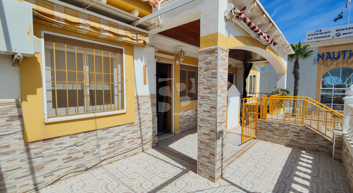 T · Продажа TORREVIEJA · La Siesta - El Chaparral - San Luis