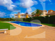 A · La Revente Villamartin
