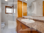 D · Odsprzedaż SANTA POLA · 