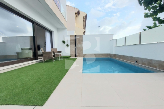 Villa - New Build - SAN PEDRO DEL PINATAR - El Salero