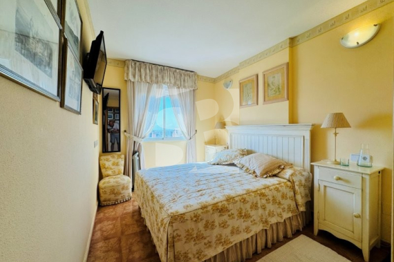 Apartment - Resale - Torrevieja - Aguas nuevas 1