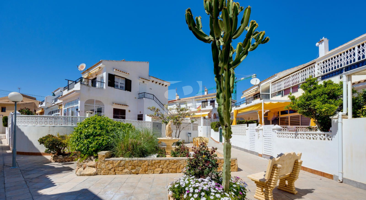 Bungalows Planta Baja · Segunda Mano TORREVIEJA · Torrevieja