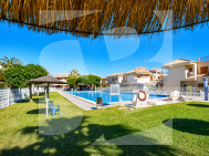 A · La Revente ORIHUELA COSTA · Playa Flamenca