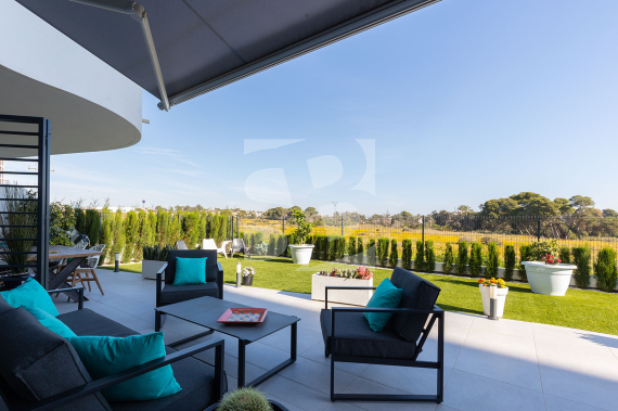 Apartment - Odsprzedaż - TORREVIEJA - Rocio del Mar