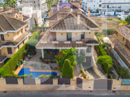 Villa · Resale TORREVIEJA · La Veleta