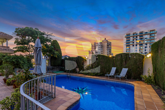 WILLA - Odsprzedaż - TORREVIEJA - La Veleta