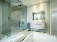 v · Resale ORIHUELA COSTA · Orihuela Costa