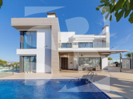 v · Segunda Mano TORREVIEJA · Los Balcones