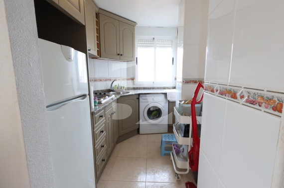 Apartment - Resale - TORREVIEJA - Torrevieja