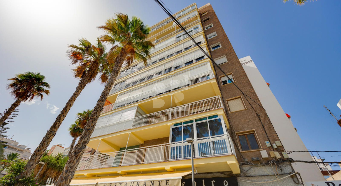 Apartment · Resale TORREVIEJA · Torrevieja