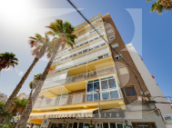 Apartment · Resale TORREVIEJA · Torrevieja