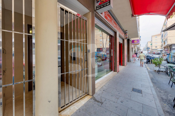 A - Odsprzedaż - TORREVIEJA - Centro