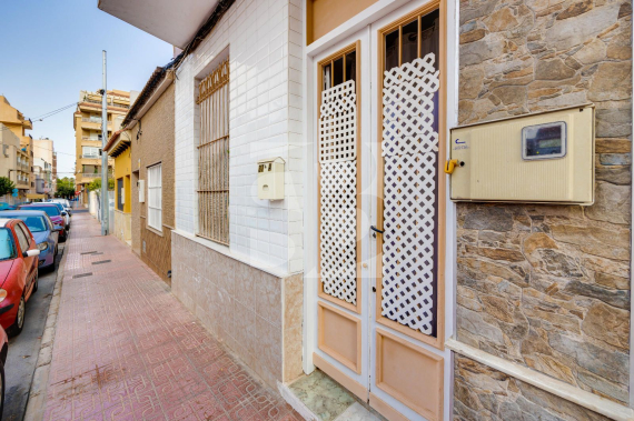 A - Odsprzedaż - TORREVIEJA - Torrevieja